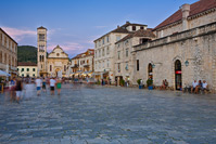 Crkva i trg svetog Stjepana u gradu Hvaru, Dalmacija/Hrvatska
